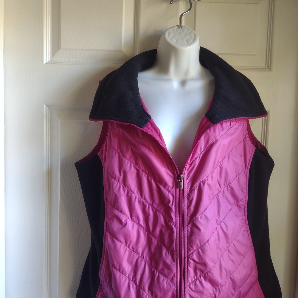 Colombia Vest XL pink and black